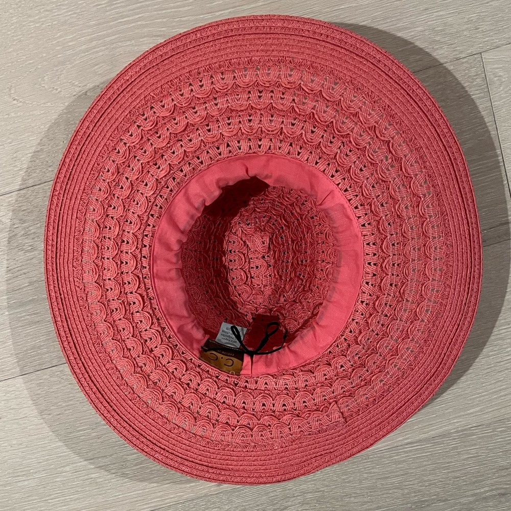 C.C wide brim coral sun/beach hat - Picture 6 of 10